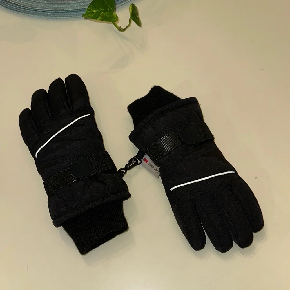 3M Thinsulate Black Insulated Gloves